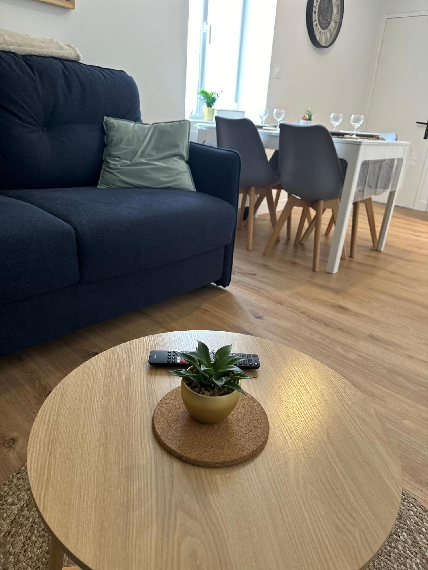 Apartment T2 De Charme Renove A Beg-meil, A 250m De La *